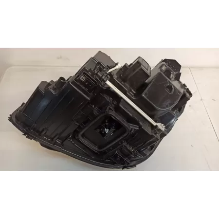 LAMPA PRAWA PRZÓD LED MER W213 A2139068006