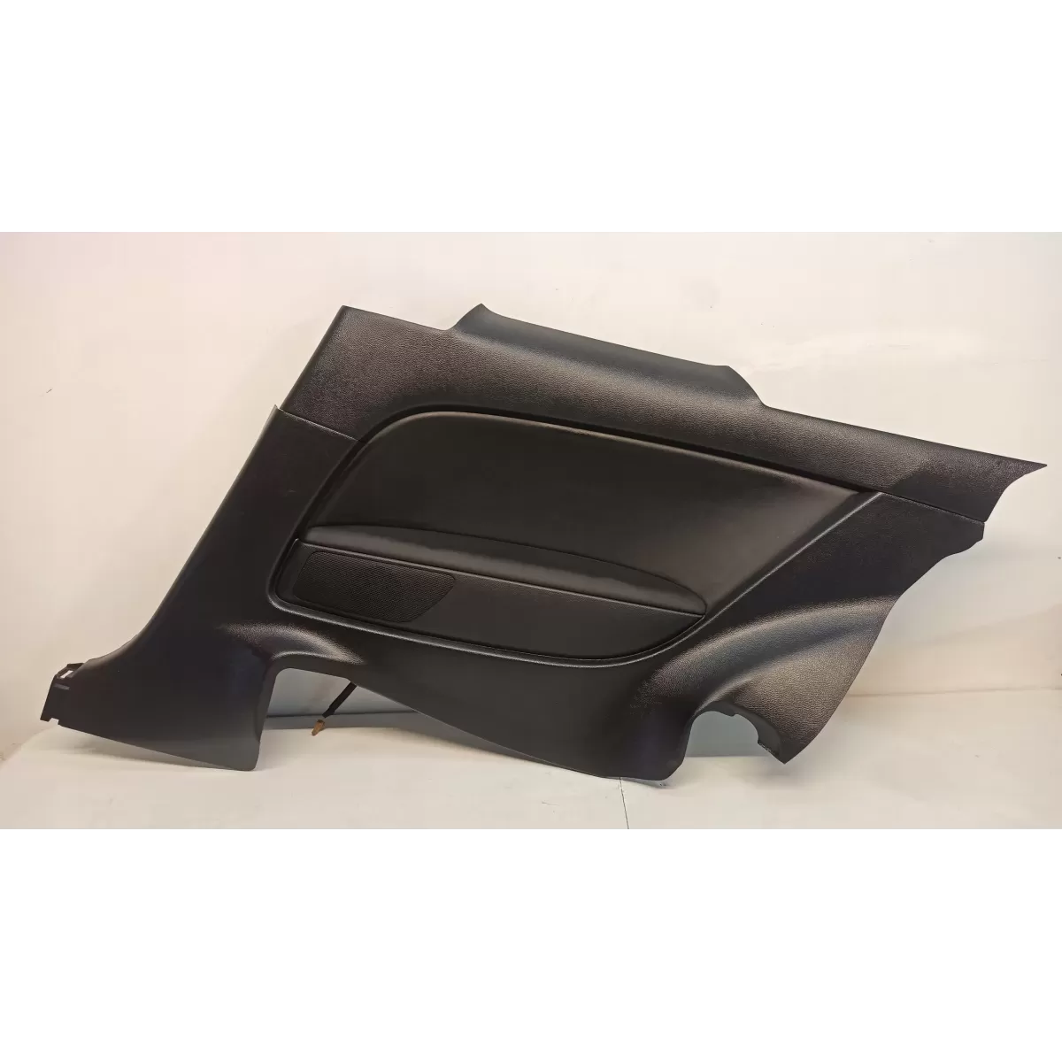 BOCZEK PRAWY TYŁ INFINITI G37 76922 JL00A