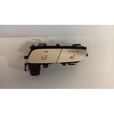 PANEL FOTELA LEWY MERCEDES W213 A2139051604