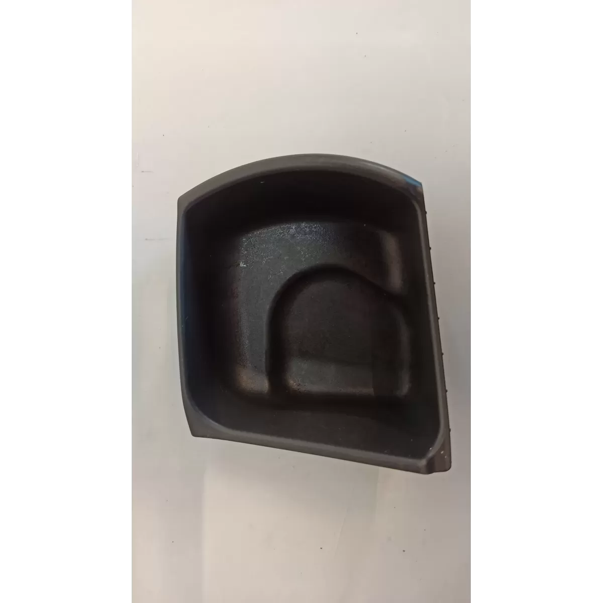 UCHWYT NA KUBEK W213 A2137277000