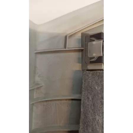 TAPICERKA SŁUPKA PRAWA OCTAVIA III 5E9867246