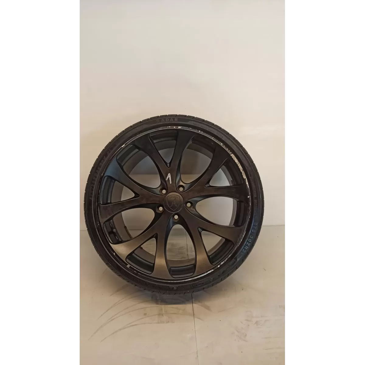 FELGA ascari 20x9 1/2J 5x114.3