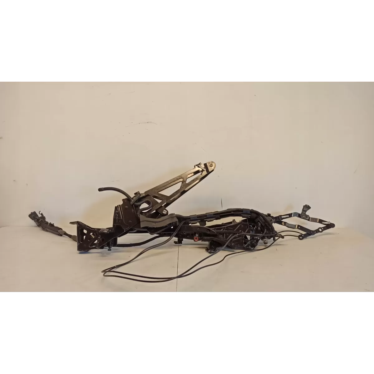 RAMIE LEWE MECHANIZM DACHU VW EOS