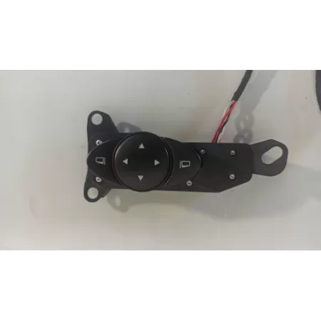 PRZEŁĄCZNIK LUSTEREK MERCEDES 2118215479