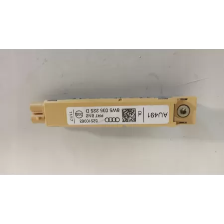 WZMACNIACZ ANTENY A4 B9 8W5035225D