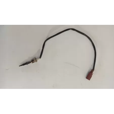 CZUJNIK TEMPERATUR Y SPALIN A4 B9 8W0906088B