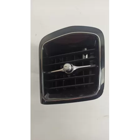 VOLVO V60 KRATKA NAWIEWU KONSOLI PRAWA 31477876