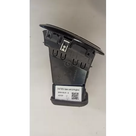VOLVO V60 KRATKA NAWIEWU KONSOLI PRAWA 31477876