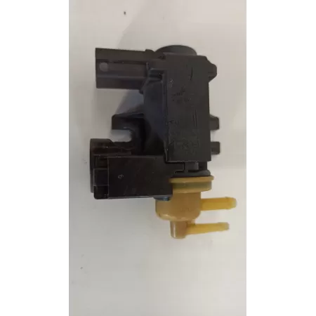 ZAWÓR ZBIORNIK CIŚNIENIA AUDI A4 B8 A5 8K0906627