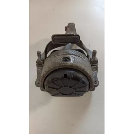 AUDI A4 B8 A5 PODUSZKA SILNIKA 2.0TDI 8R0199381AN