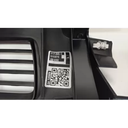 VOLVO V60 II BOCZEK TAPICERKA BAGAŻNIKA LEWA