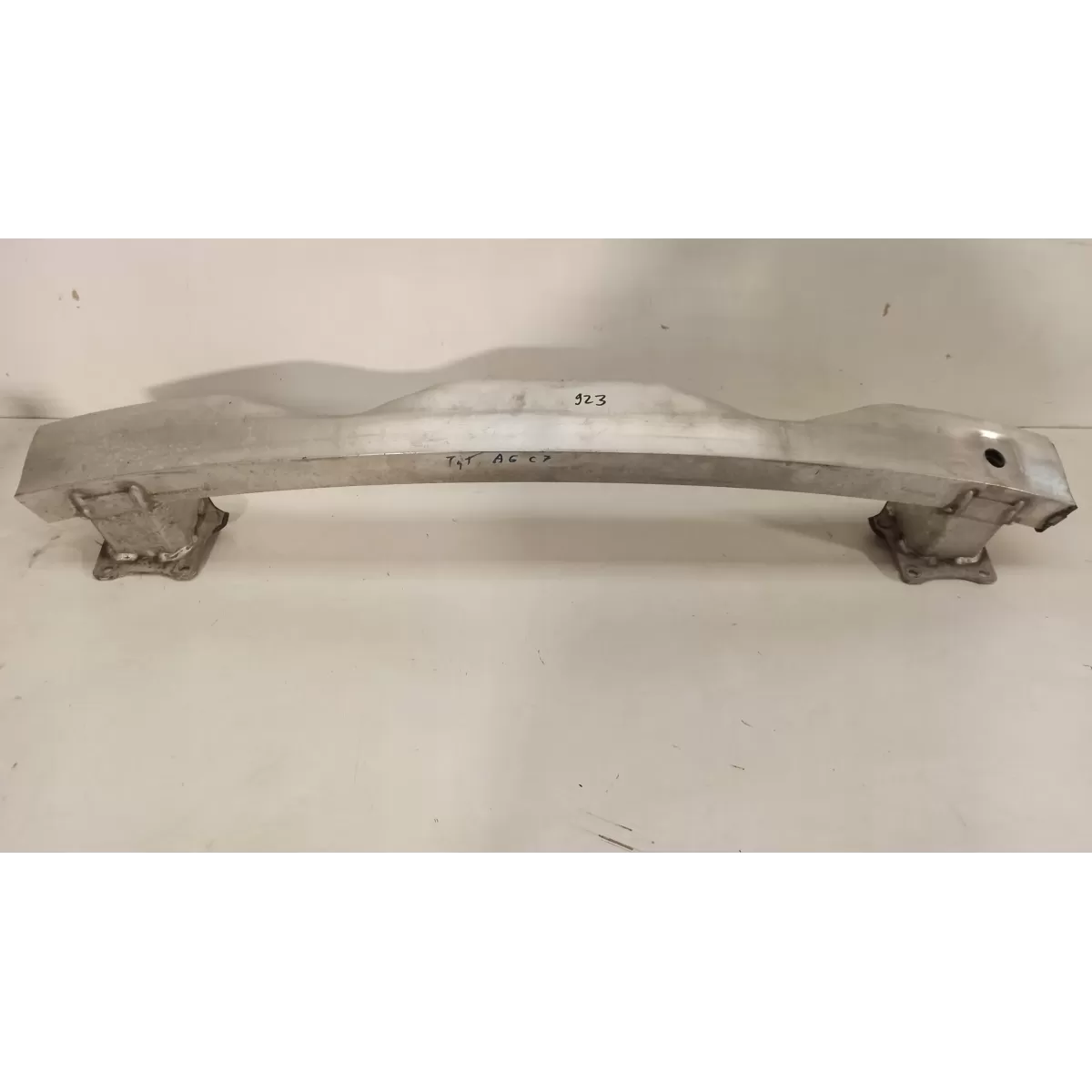 AUDI A6 C7 BELKA ZDERZAKA TYŁ 4G0807309