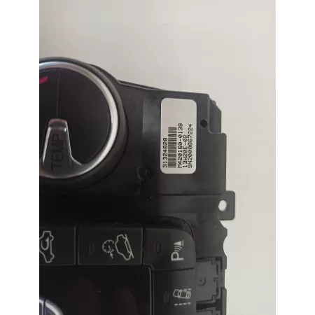 PANEL STEROWNIA NAWIEWU RADIO VOLVO 31324828 blis