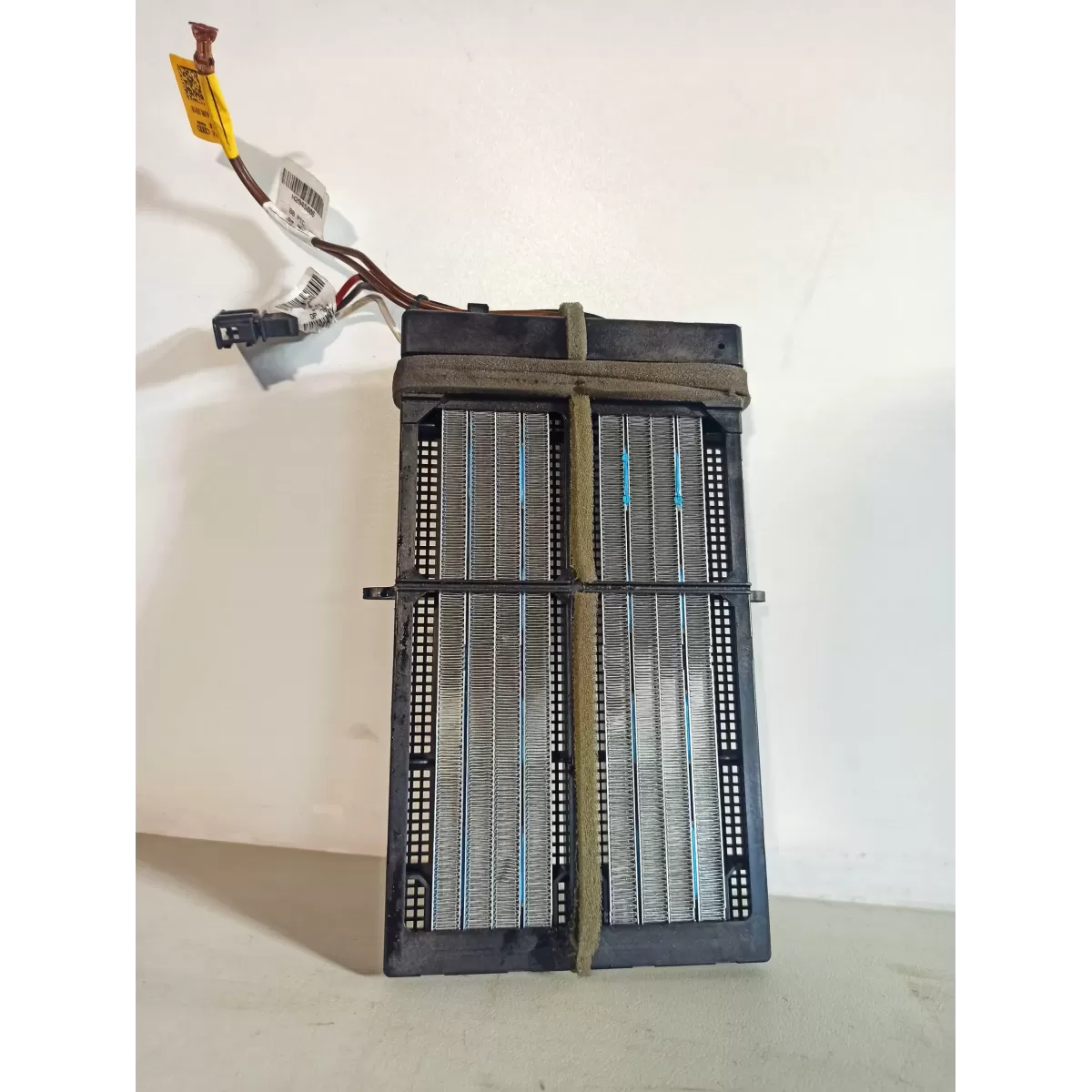 NAGRZEWNICA ELEKTRYCZNA AUDI A5 A4 B8 8K0819011C