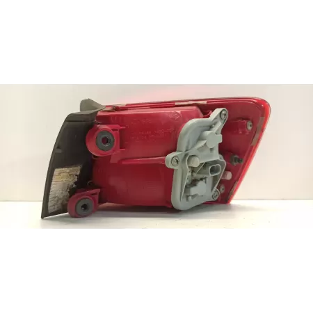 AUDI A6 C7 KOMBI AVANT LAMPA TYLNA LEWA 4G9945095