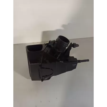 OBUDOWA FILTRA POWIETRZA AUDI A6 C6 4F0133835AH