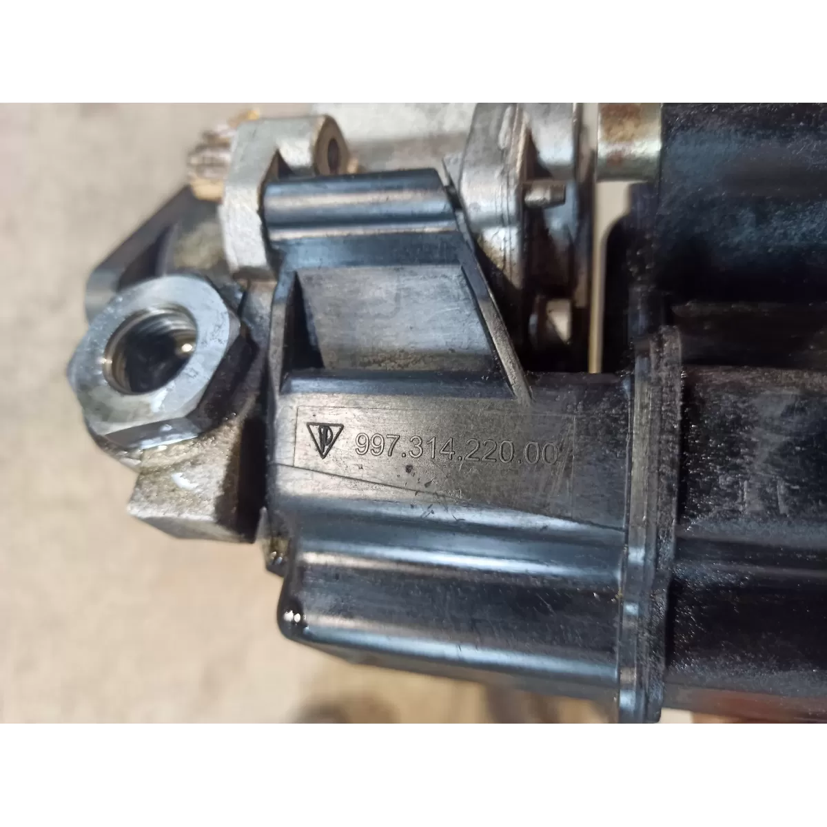 PORSCHE CAYMAN S POMPA WSPOMAGANIA 99731422000