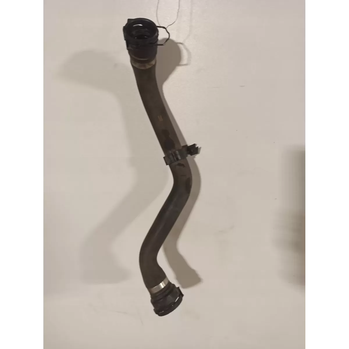 BMW F20 F21 Wąż przewód wody 8514078