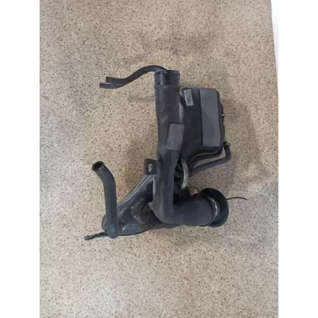 MERCEDES W208 Zbiornik wyrównawczy 2084700489