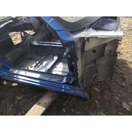 Porsche Cayman S 987 ćwiartka slupek prog