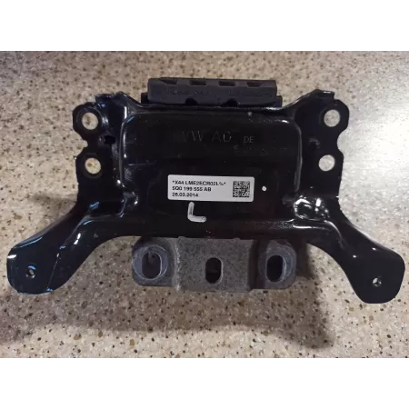 Audi A3 8V Poduszka silnika Golf VII 5Q0199555AB