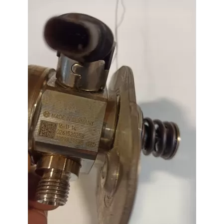 POMPA WYSOKIEGO CIŚNIENIA BMW F20 F22 F23 3.0i