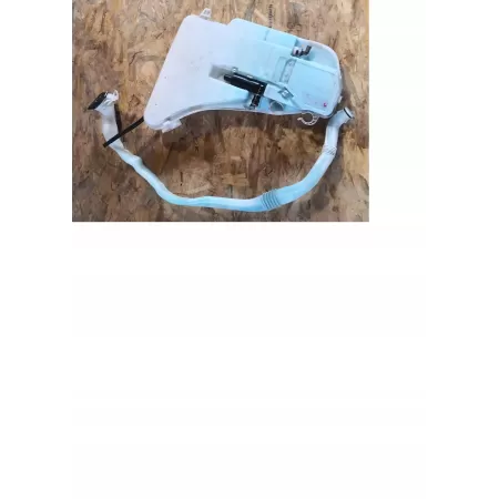 ZBIORNICZEK SPRYSKIWACZY POMPKA BMW 5 F07