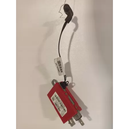 VOLVO S80 V70 RADIO ANTENA BOOSTER 31260689