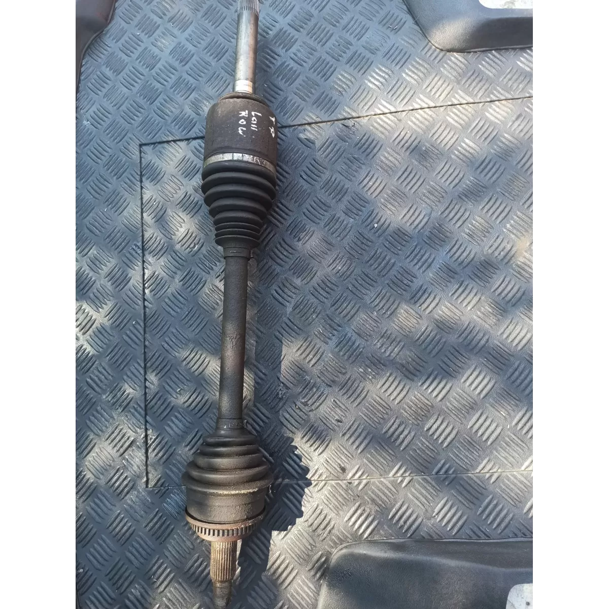 PÓŁOŚ PRAWY TYŁ DISCOVERY IV 4