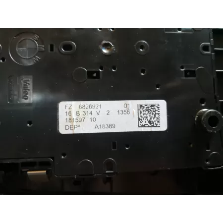 LAMPKA DACHU KABINY LED MPAKIET BMW 6826921