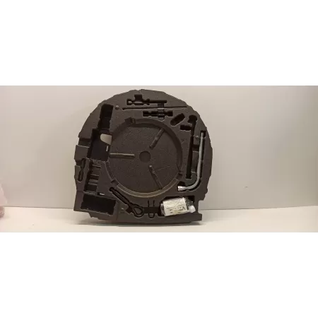 AUDI A1 82A STYROPIAN ZESTAW NAPRAWCZY 82A012109E