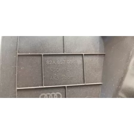 AUDI A1 82A OSŁONA DESKI PRAWA 82A857086