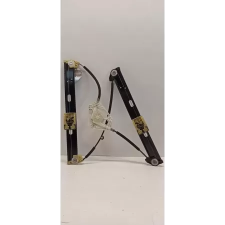 AUDI A1 82A MECHANIZM PODNOSZENIA SZYBY PRAWY PRZÓD 82G837462