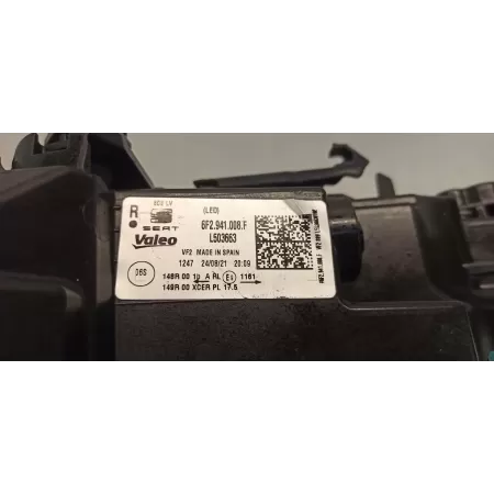 SEAT ARONA LAMPA PRAWY PRZÓD ANGLIK 6F2941008F