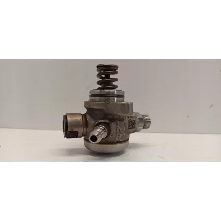 AUDI A1 82A POMPA PALIWA 04E127027M