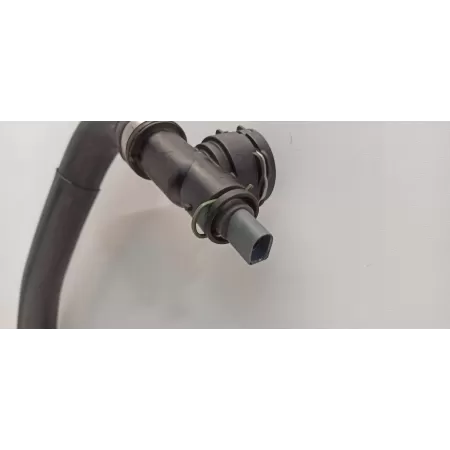 AUDI A1 82A PRZEWÓD RURA WODY 2Q0121049AK AUDI A1 82A PRZEWÓD RURA WODY 2Q0121049AK