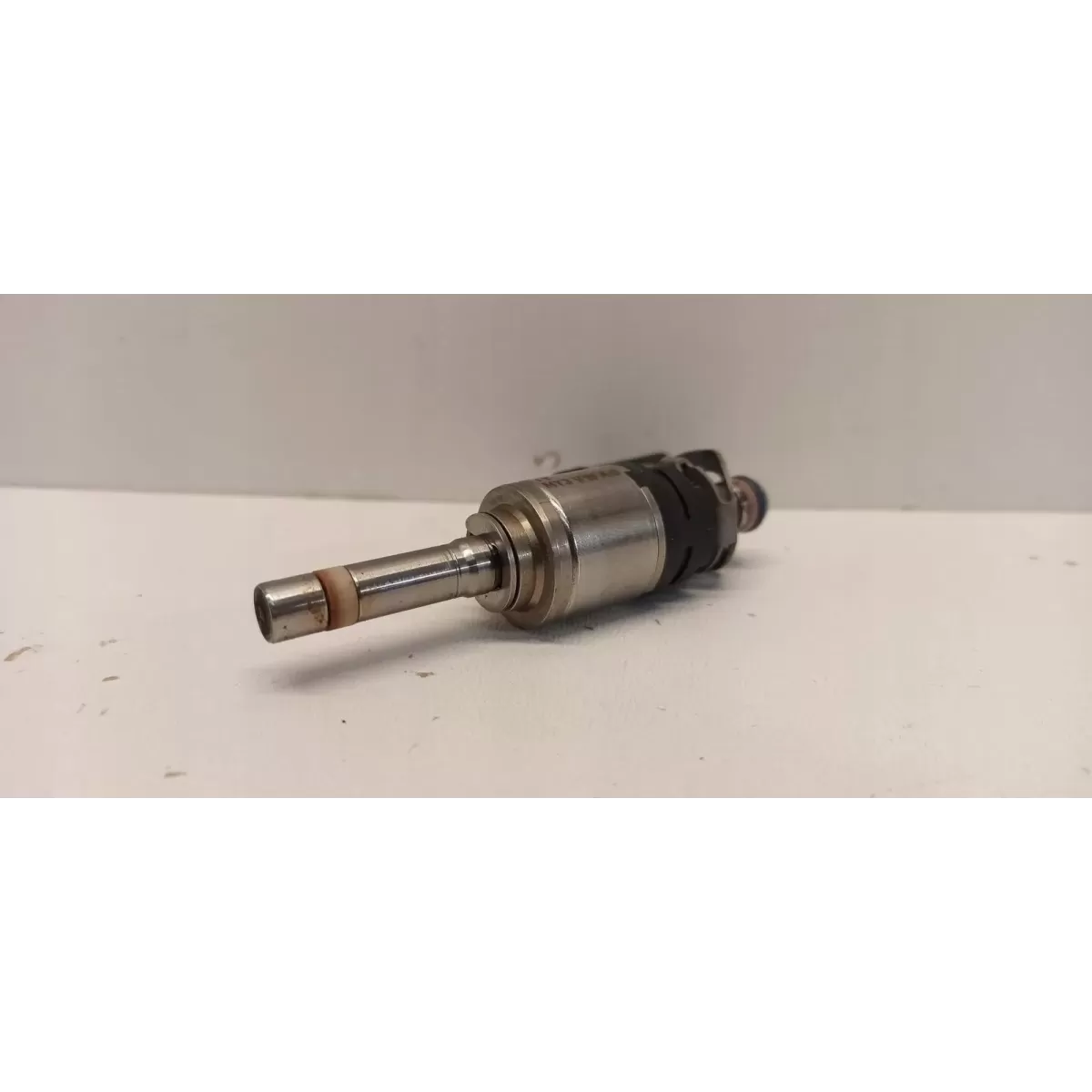 AUDI A1 82A WTRYSKIWACZ 04E906036AT