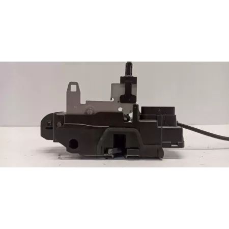 VOLVO V90 ZAMEK DRZWI PRAWY PRZÓD 31462456