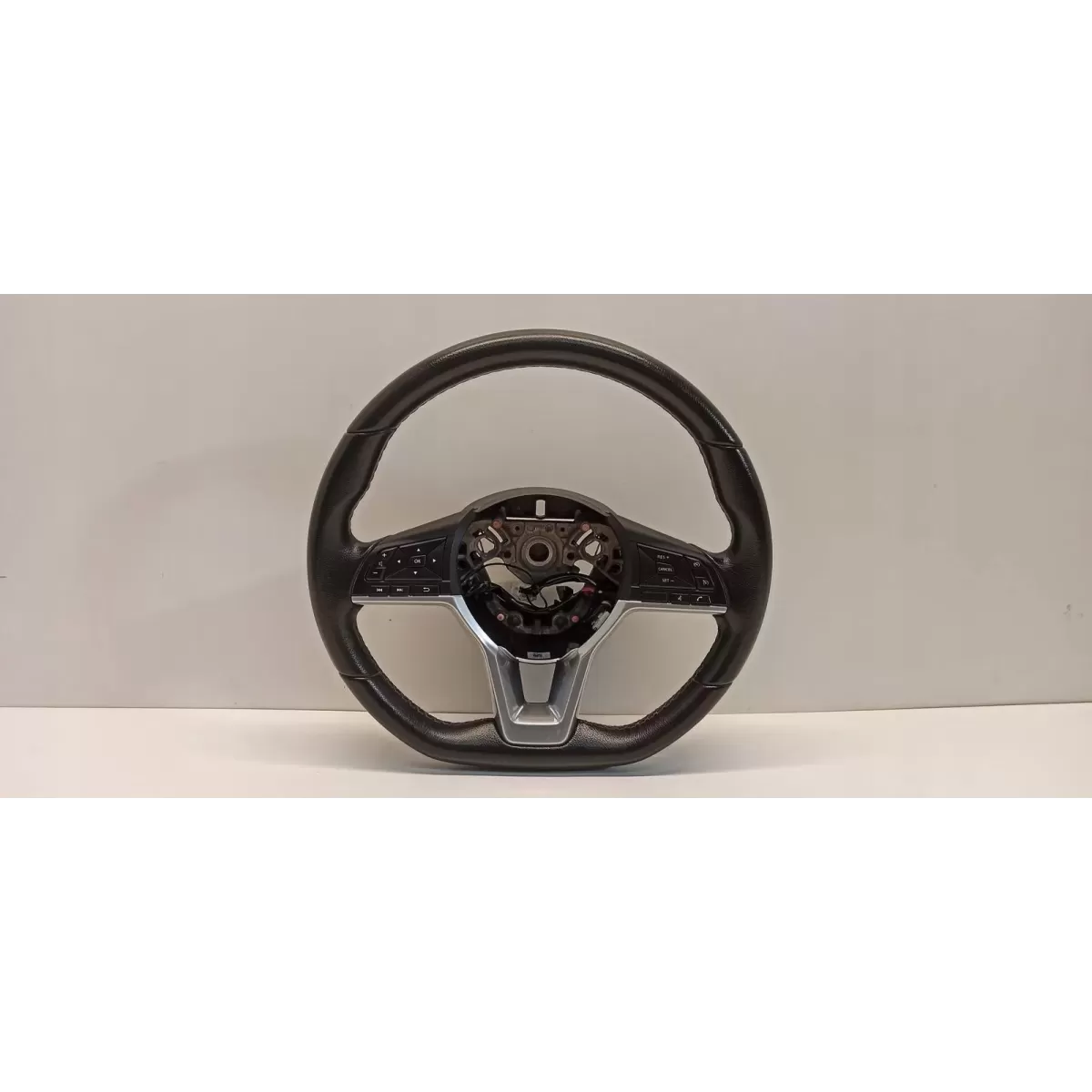 NISSAN MICRA K14 KIEROWNICA MULTIFUNKCYJNA 484305FA4C 34341281A
