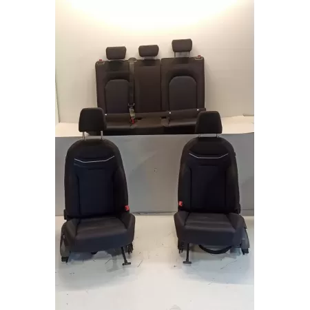 SEAT ARONA FOTELE KANAPA