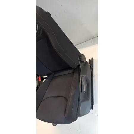SEAT ARONA FOTELE KANAPA