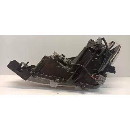 MAZDA 3 LAMPA PRAWY PRZÓD ANGLIK BHT551030