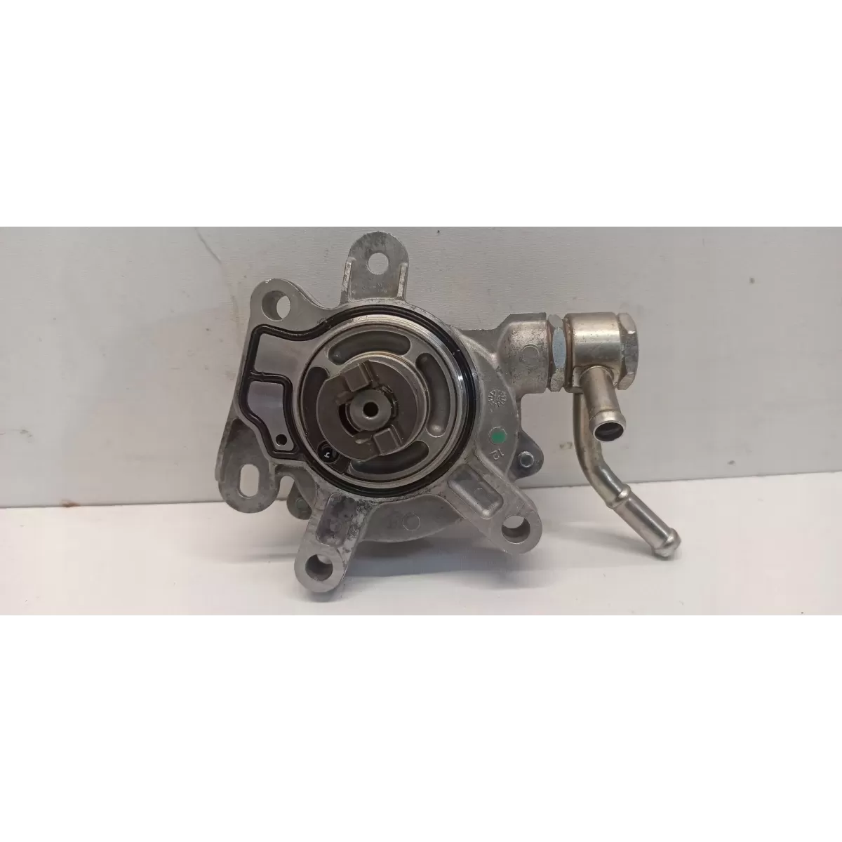MAZDA 3 POMPA VACUM 18G00K2102