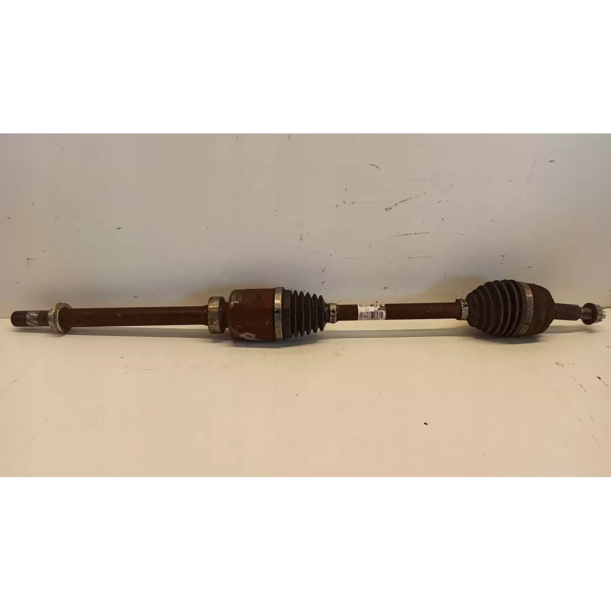 DACIA DUSTER II PÓŁOŚ PRAWA PRZÓD 391006725R