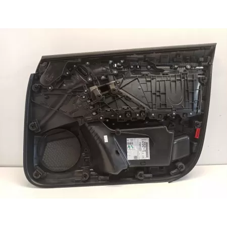 AUDI A3 8Y BOCZEK DRZWI LEWY PRZÓD SEDAN