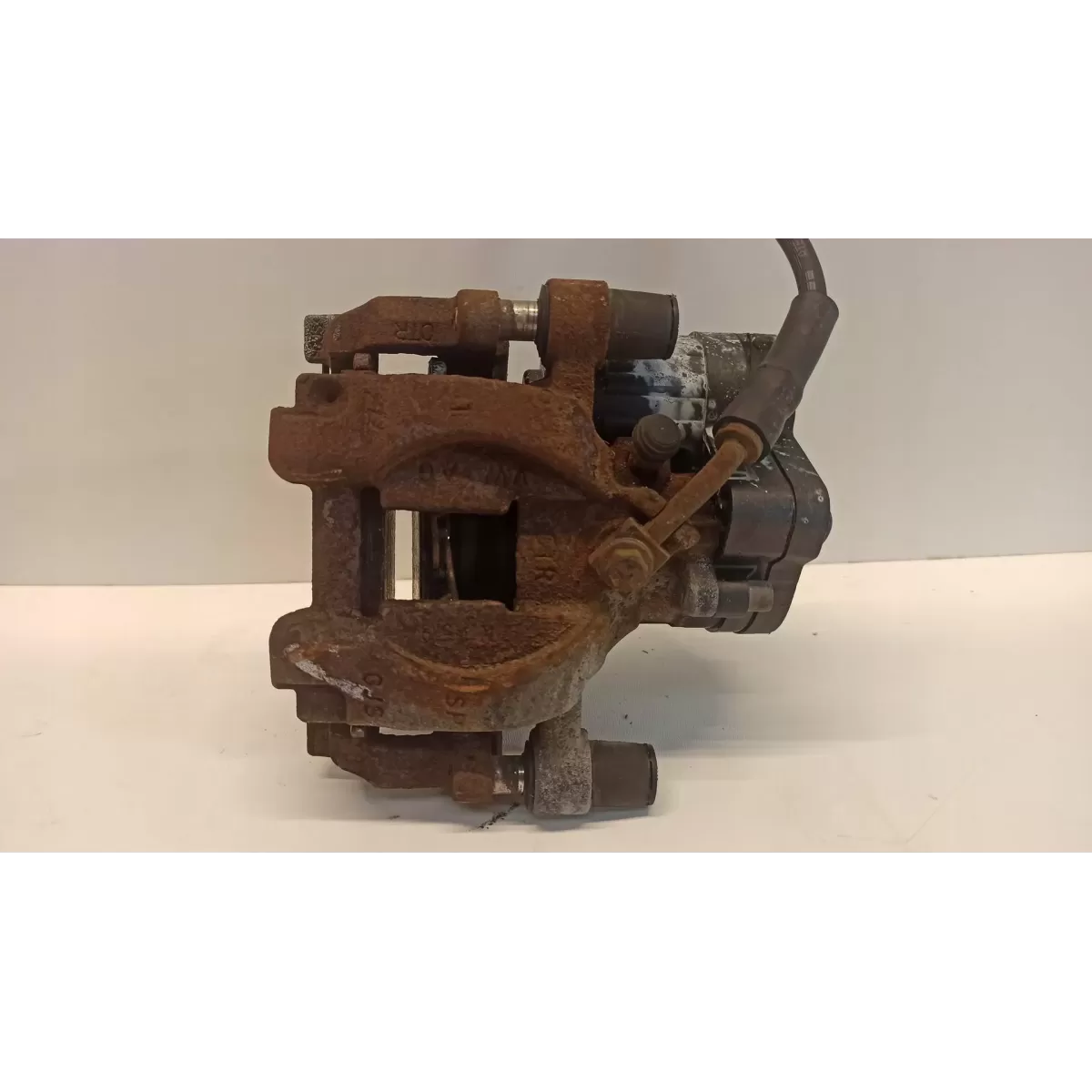 SKODA KODIAQ ZACISK PRAWY TYŁ 3Q0615406M