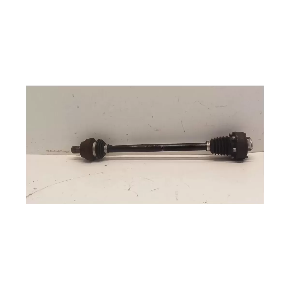 SKODA KODIAQ PÓŁOŚ TYŁ 3Q0501203B