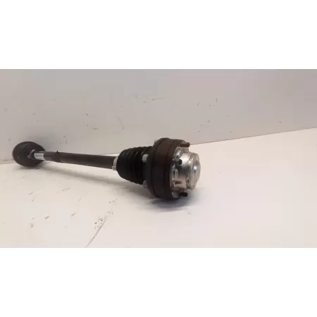 SKODA KODIAQ PÓŁOŚ TYŁ 3Q0501203B