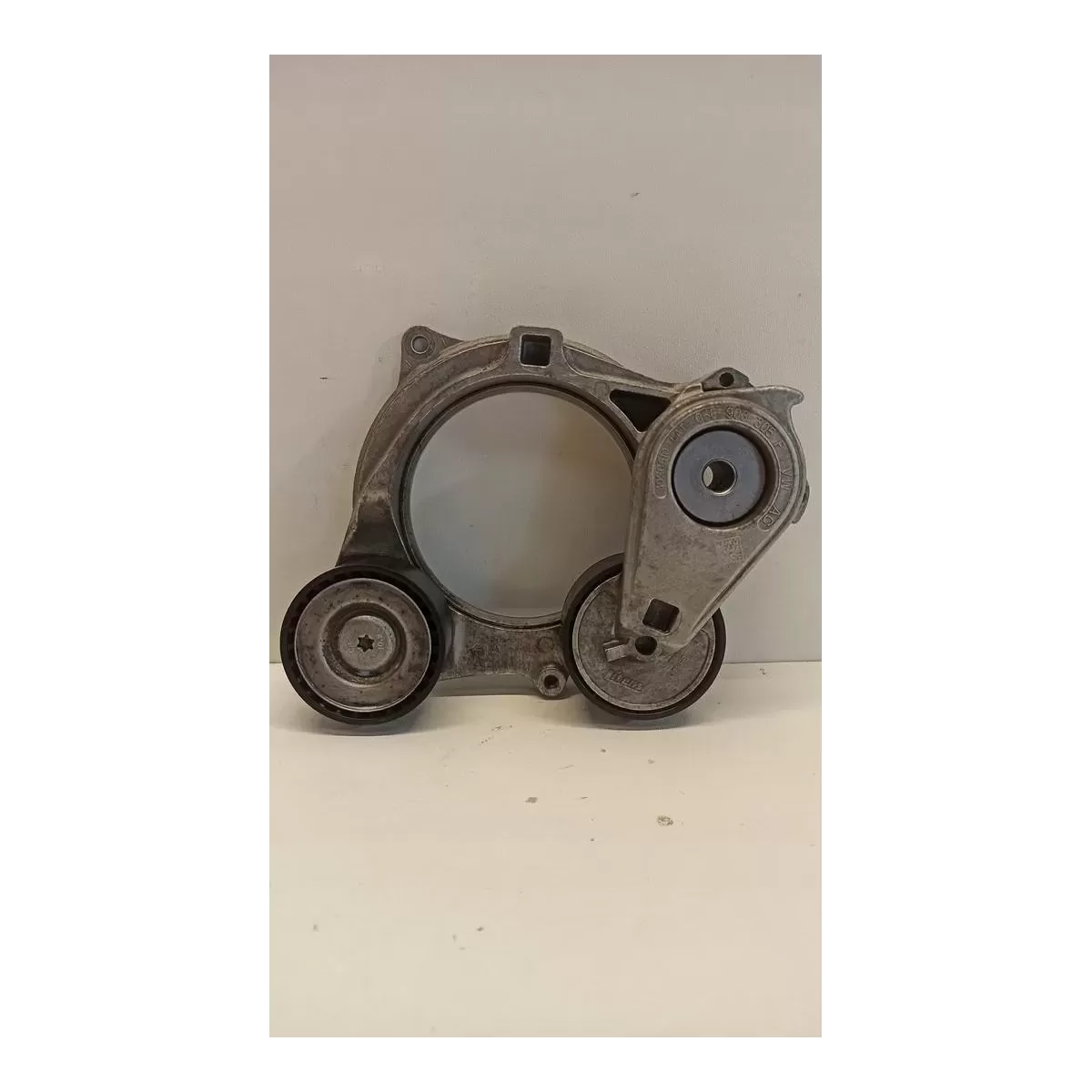 AUDI Q3 83A 83F NAPINACZ PASKA ROLKI 05E903305F