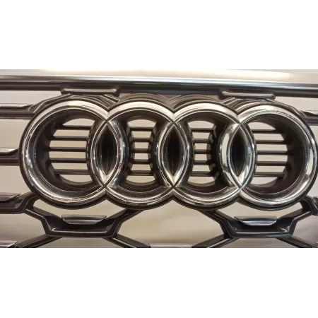 AUDI Q3 83A ATRAPA GRILL S-LINE 83F853651 AUDI Q3 83A ATRAPA GRILL S-LINE 83F853651